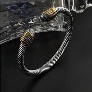 Lumenora Silver Twisted Cable Bracelet